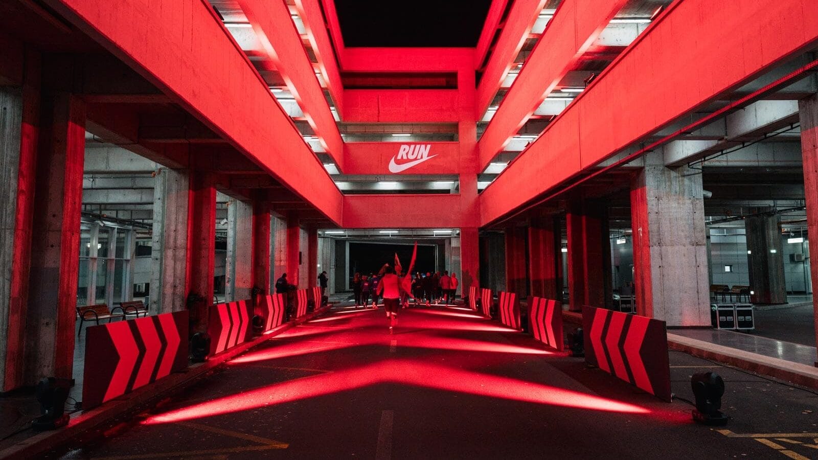 Midnight run – a unique nocturnal running experience by Nike